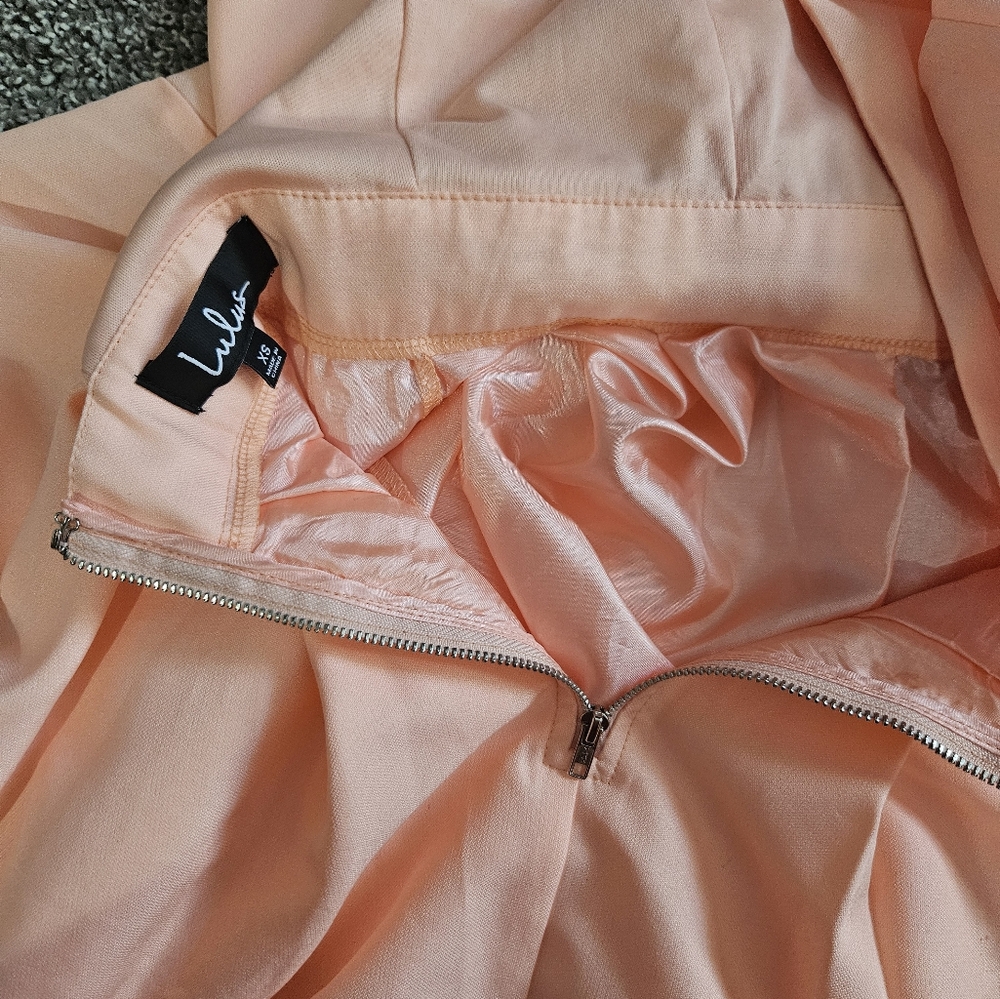 Lulu's Open Back Dress - Picture 5 of 8